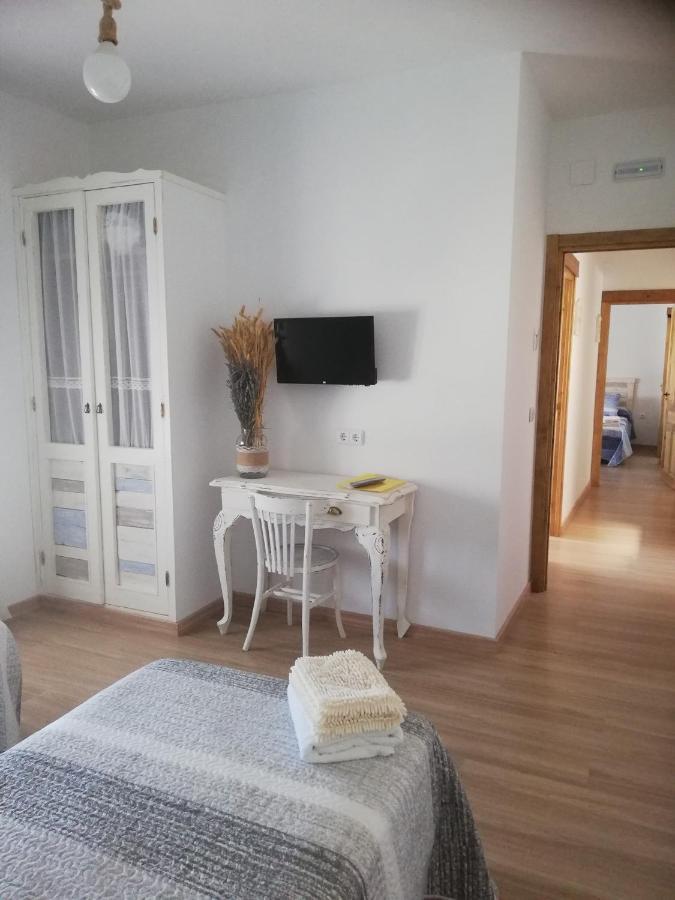Hostal El Lugar De La Mancha Argamasilla De Alba Екстер'єр фото