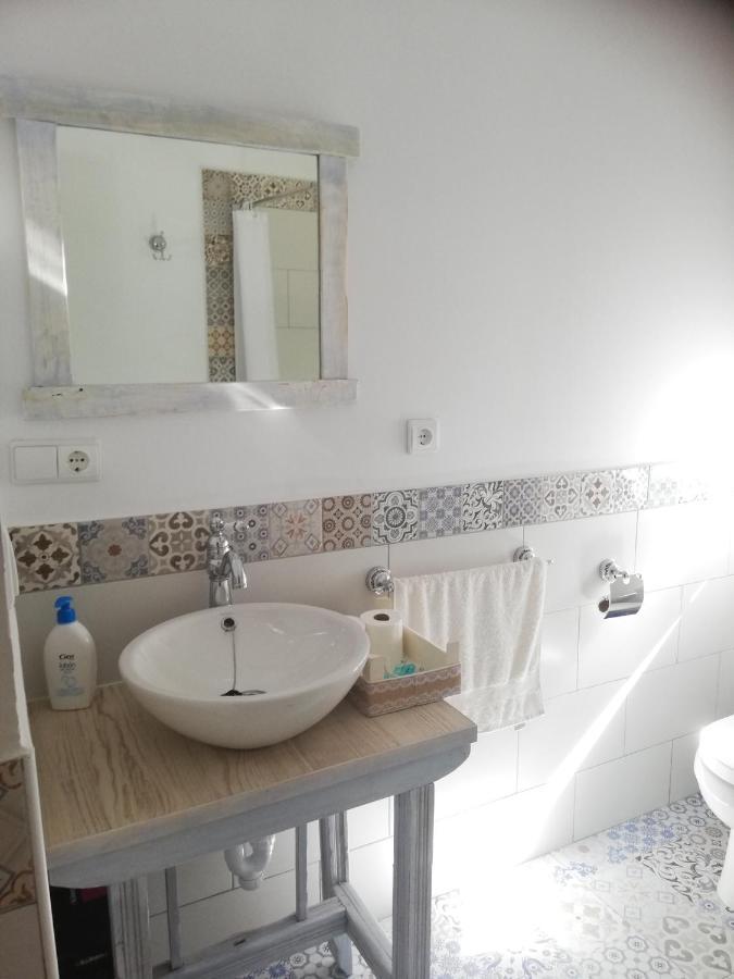 Hostal El Lugar De La Mancha Argamasilla De Alba Екстер'єр фото